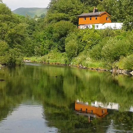 Вілла Pen Y Geulan Махінллет Екстер'єр фото